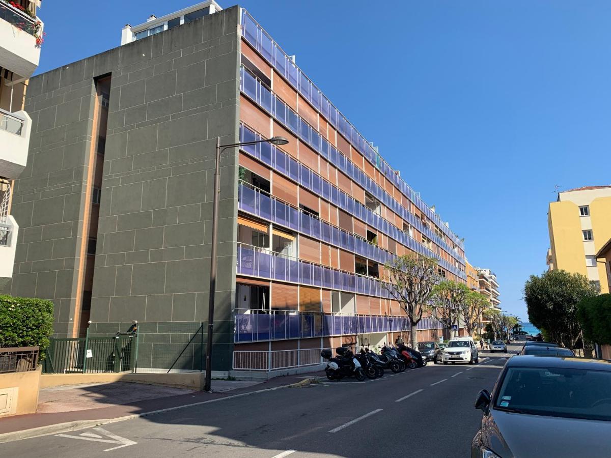 Chaleureux Studio, 200M De La Plage, Parking, Wifi Roquebrune-Cap-Martin Bagian luar foto
